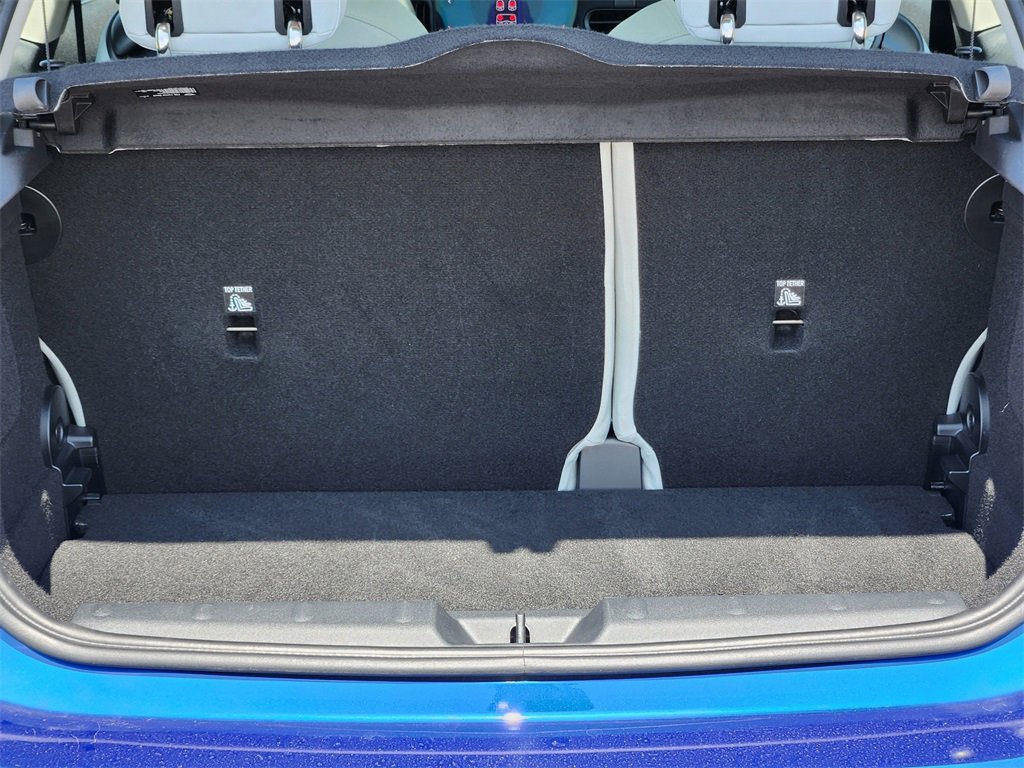 Used 2025 MINI Cooper 2-Door Hardtop image 26