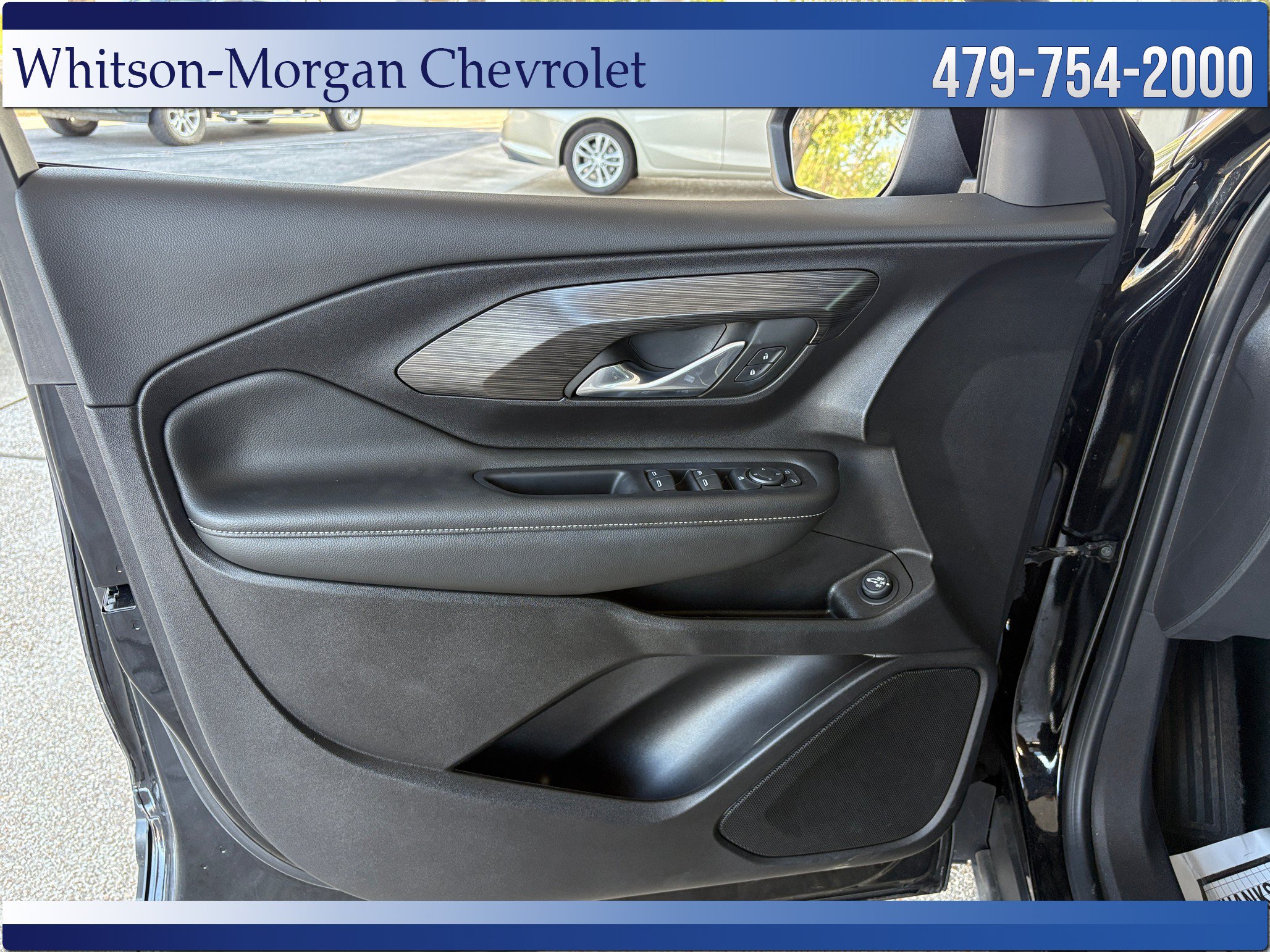 Used 2024 GMC Terrain SLE w/ Driver Convenience Package AWD/4WD image 11