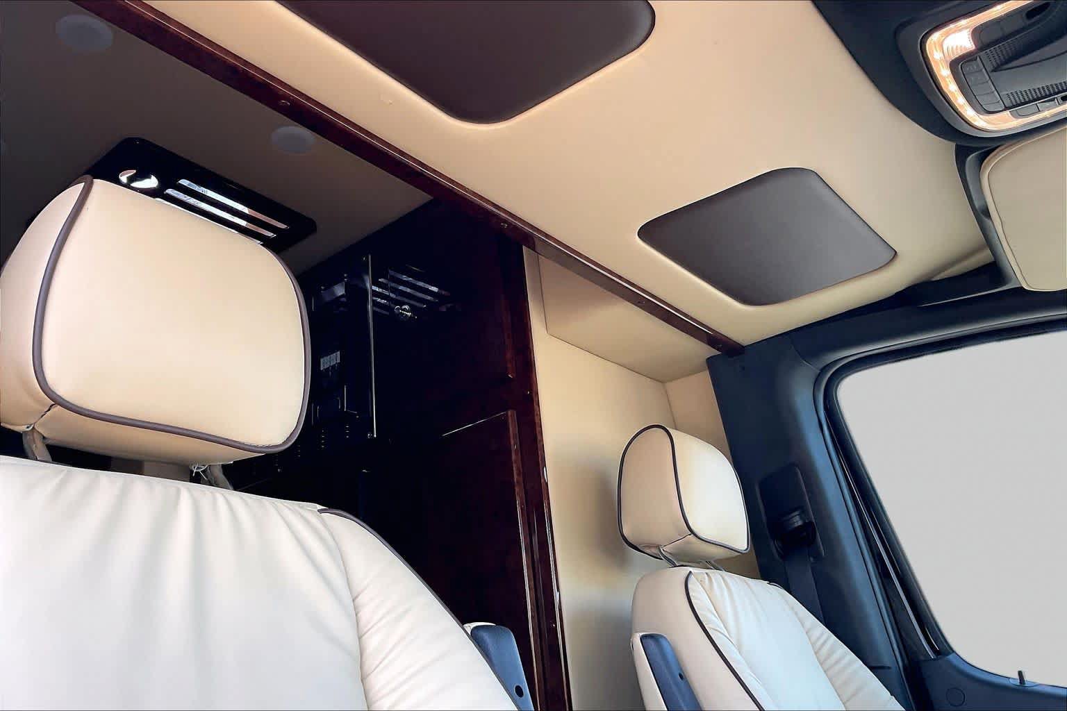 Used 2019 Mercedes-Benz Sprinter 4x4 170 image 13