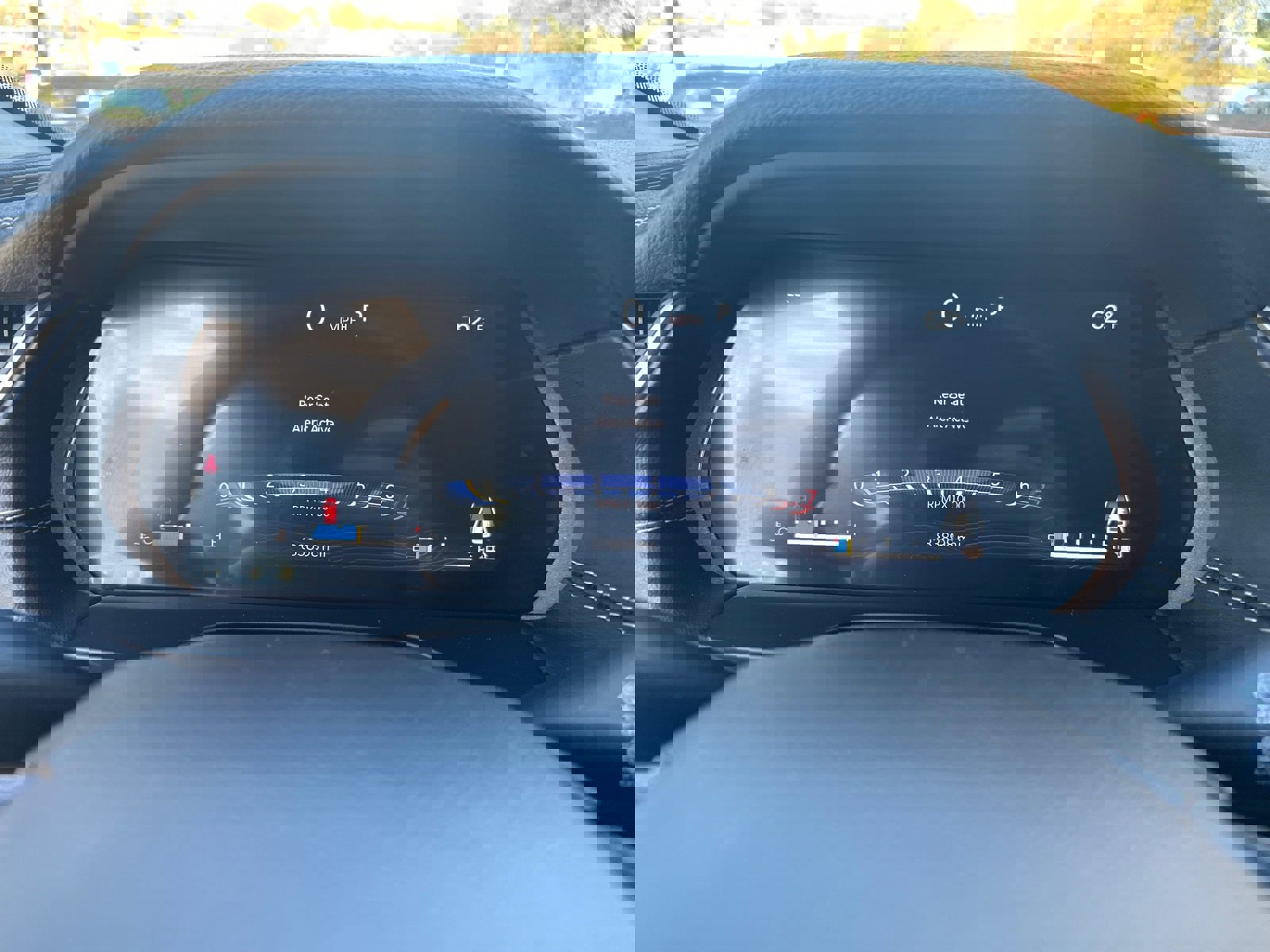 Used 2023 Jeep Grand Cherokee Limited image 30