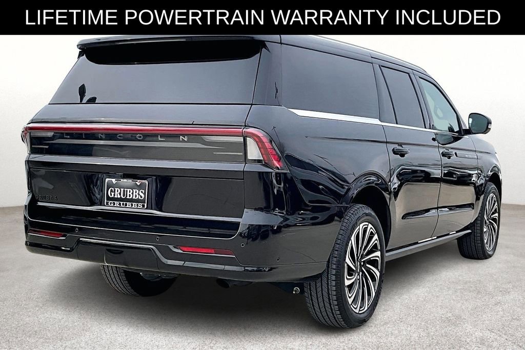 Used 2025 Lincoln Navigator L Black Label image 2
