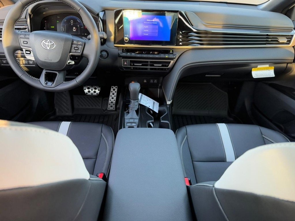 New 2026 Toyota Camry SE image 8