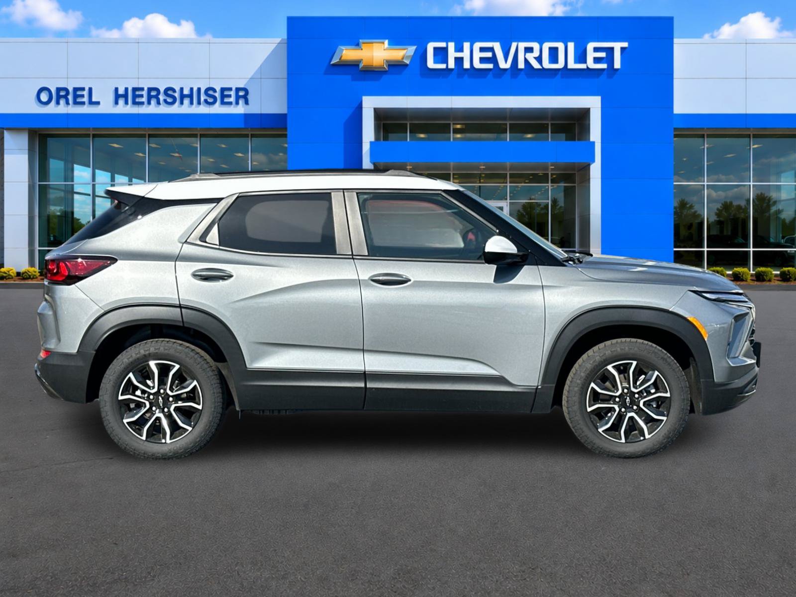 New 2026 Chevrolet TrailBlazer ACTIV w/ Convenience Package AWD/4WD image 3