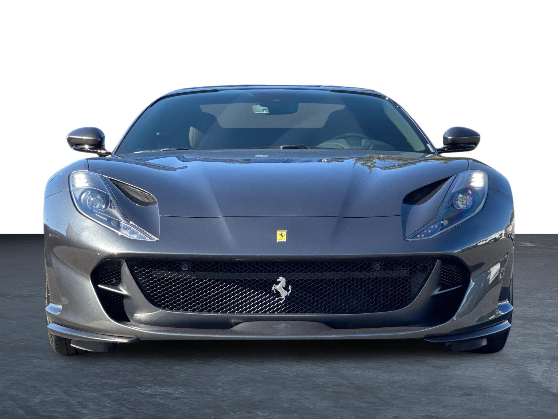 Used 2022 Ferrari 812 GTS image 9