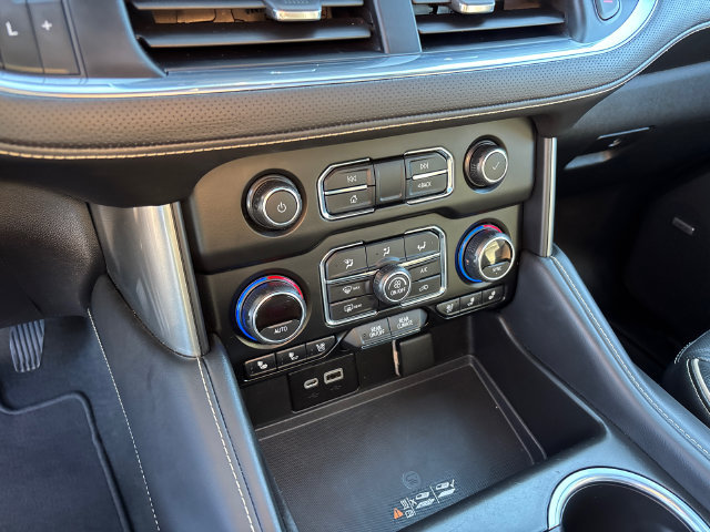 Used 2021 Chevrolet Tahoe Premier w/ Premium Package AWD/4WD image 25
