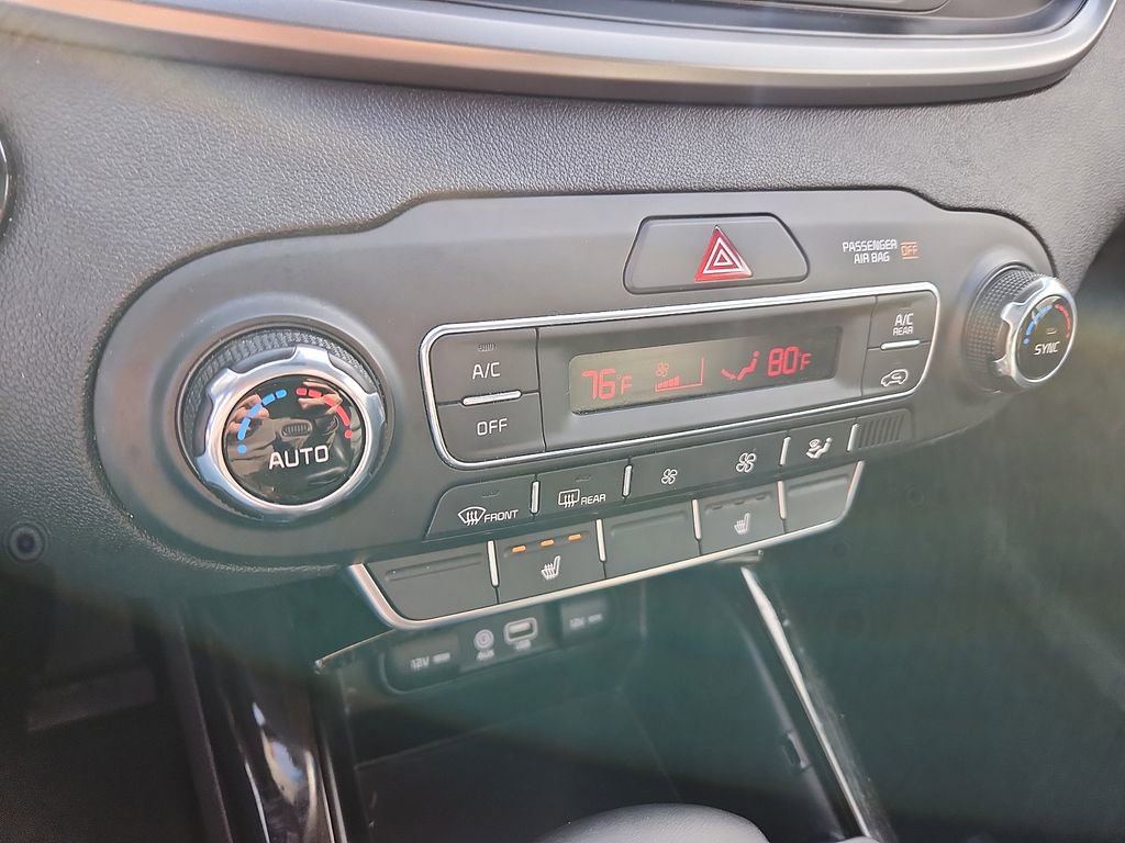 Used 2020 Kia Sorento EX image 17