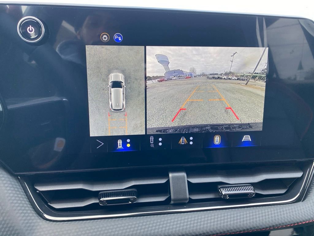 New 2026 Chevrolet Equinox RS w/ Convenience Package III image 14