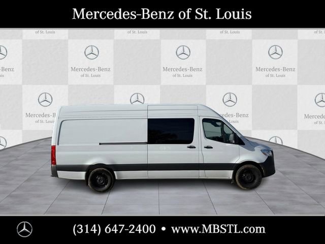 New 2026 Mercedes-Benz Sprinter 2500 video 2