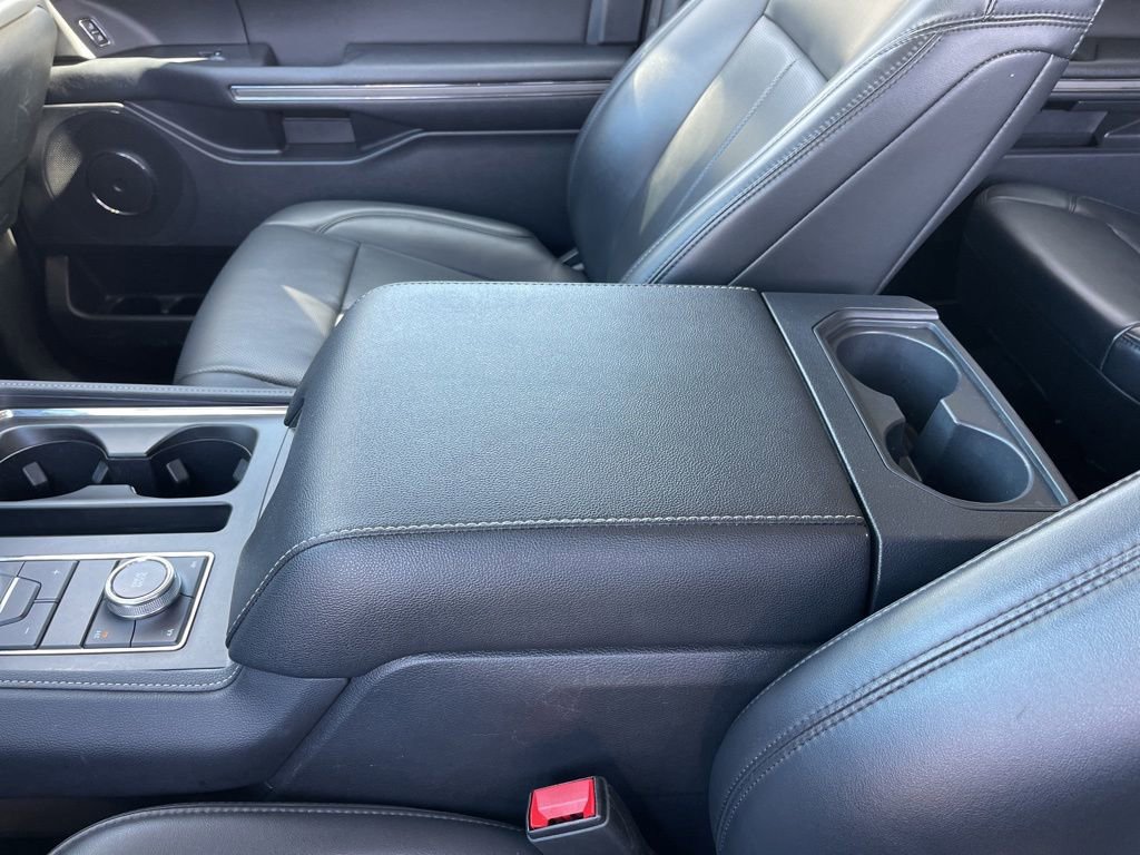 Certified 2024 Ford Expedition Max XLT image 14