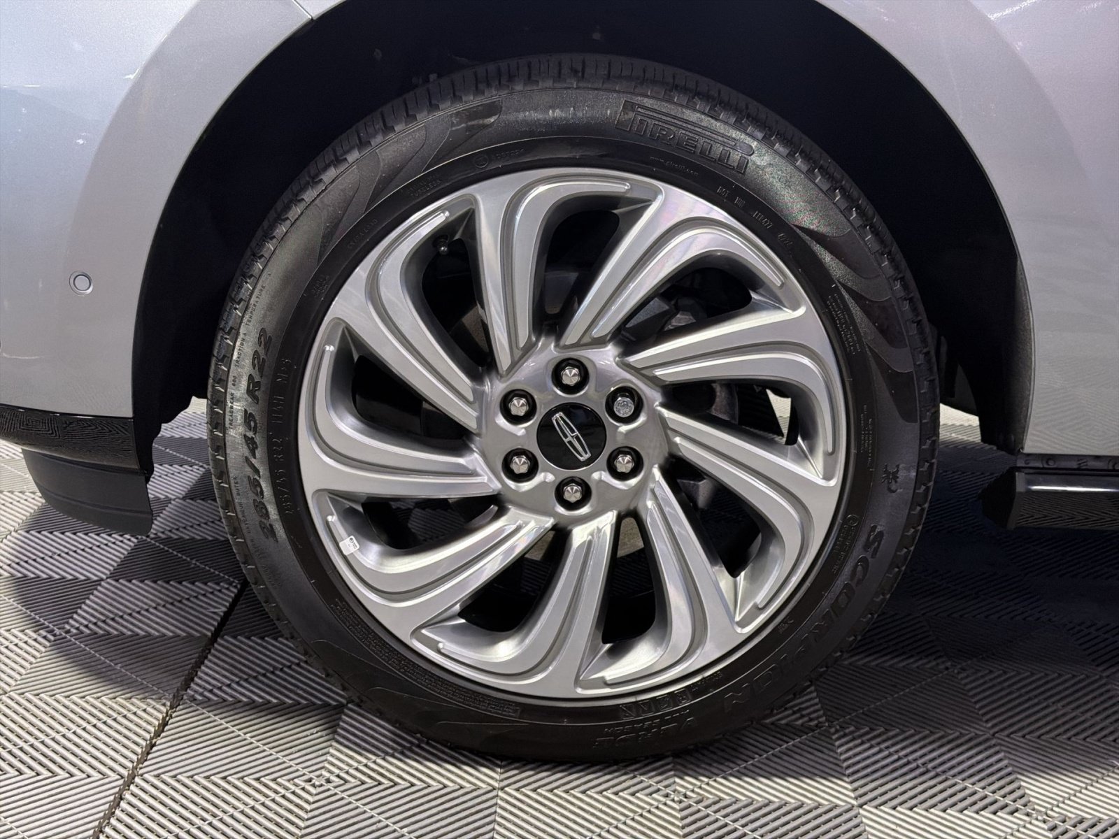 Used 2024 Lincoln Navigator Reserve AWD/4WD image 16