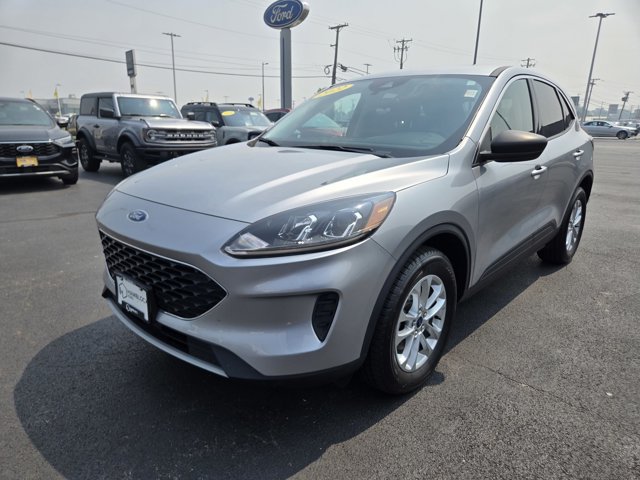 Used 2022 Ford Escape SE w/ Convenience Package AWD/4WD image 4
