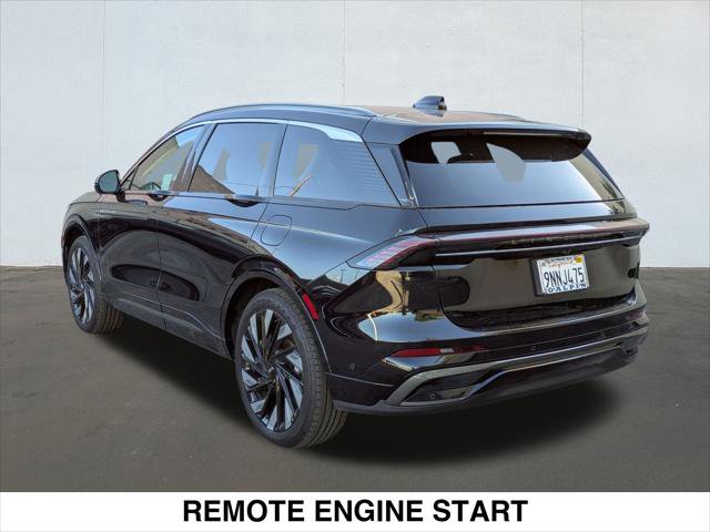 Used 2024 Lincoln Nautilus Black Label w/ Jet Appearance Package (87T) image 3