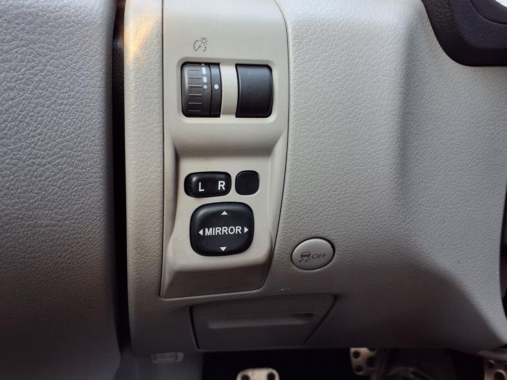 Used 2011 Subaru Forester 2.5XT Touring image 22