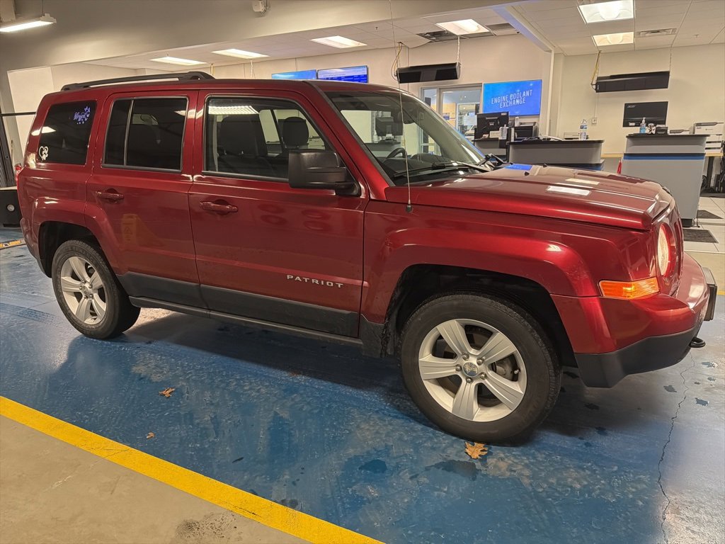 Used 2016 Jeep Patriot Sport w/ Power Value Group image 3