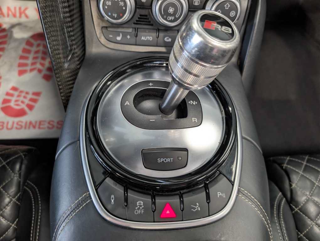 Used 2015 Audi R8 V8 AWD/4WD image 26