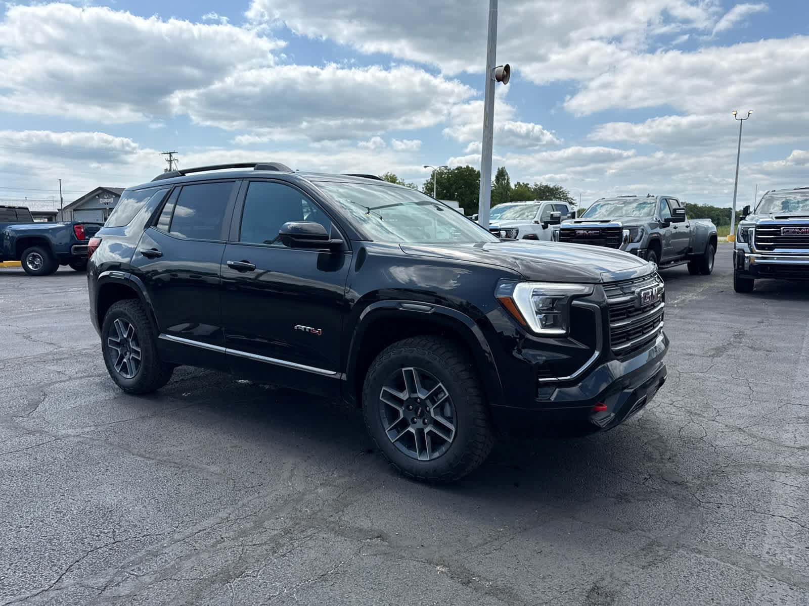 New 2027 GMC Terrain AT4 w/ Technology Package II AWD/4WD image 7