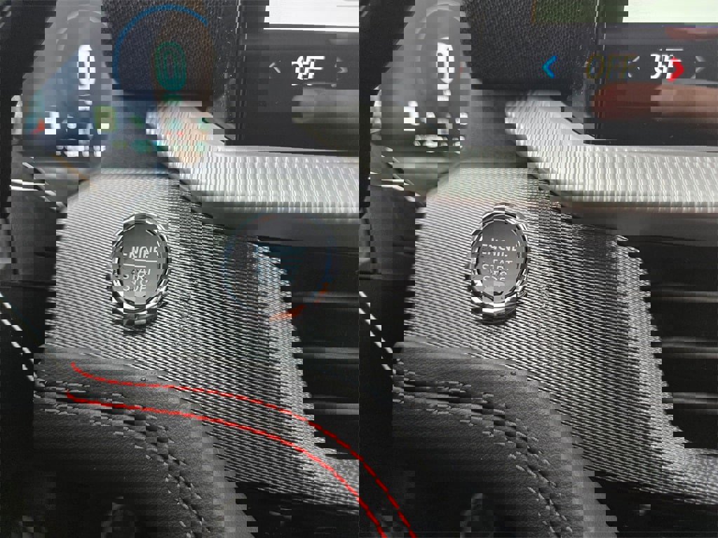 New 2026 Ford Explorer ST-Line w/ ST-Line Street Pack image 19