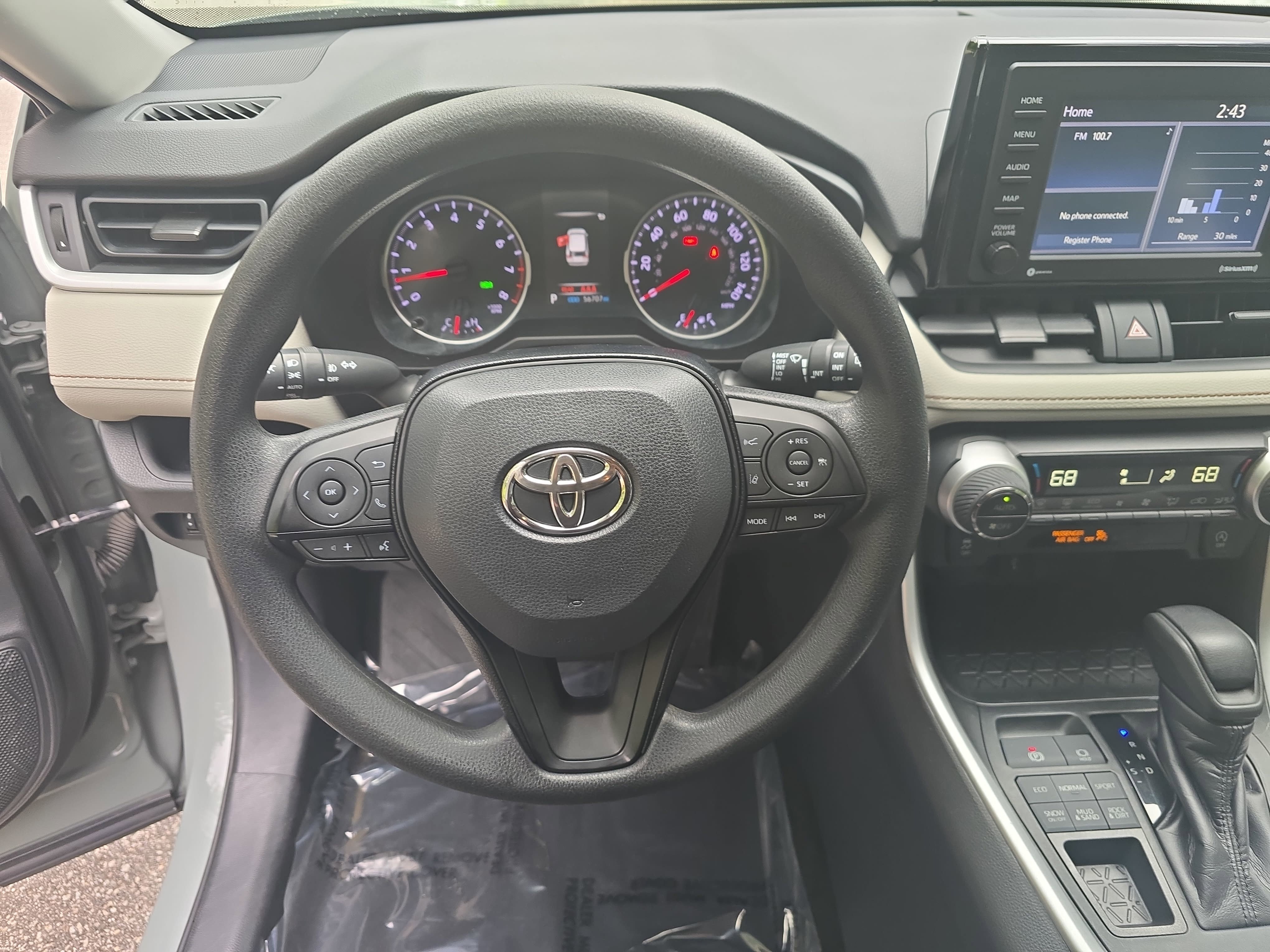 Used 2020 Toyota RAV4 XLE w/ Convenience Package AWD/4WD image 15