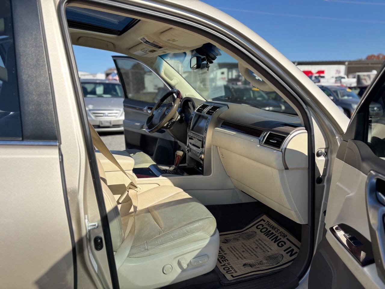 Used 2016 Lexus GX 460 Base AWD 4dr SUV image 14