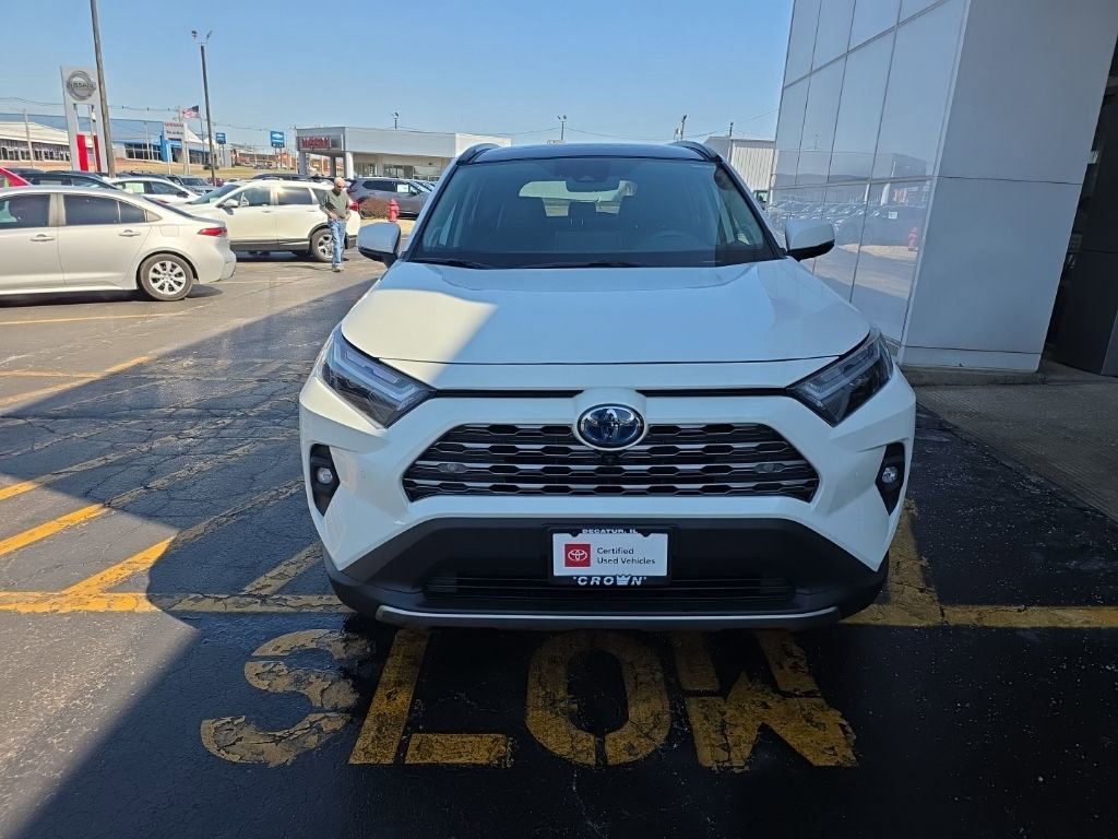 Used 2022 Toyota RAV4 Limited image 10