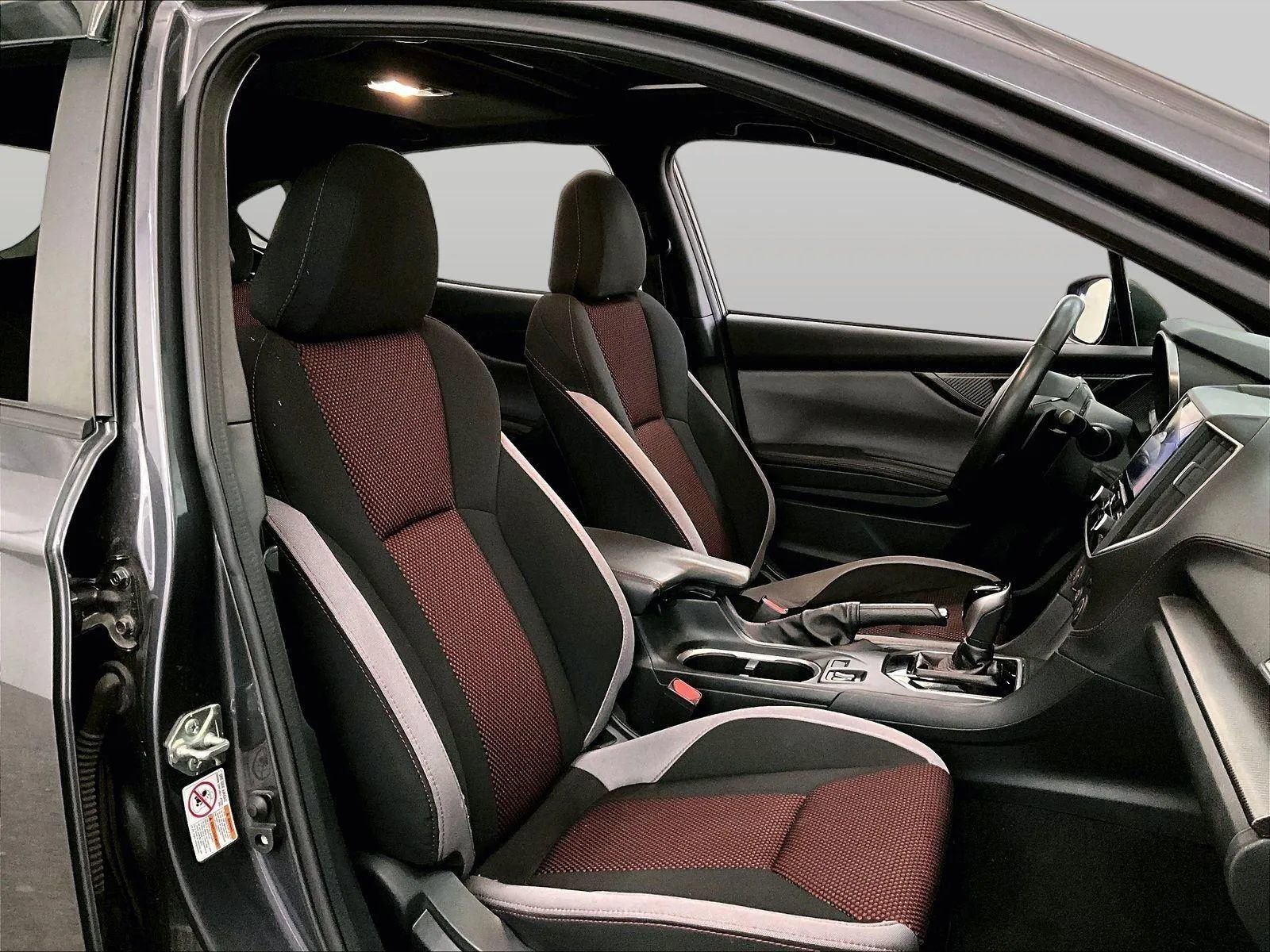 Used 2020 Subaru Impreza 2.0i Sport image 7