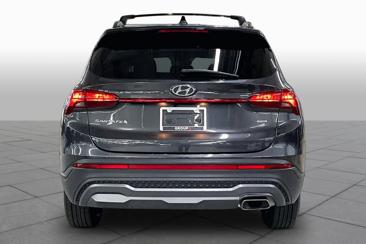 Used 2022 Hyundai Santa Fe XRT AWD/4WD image 4
