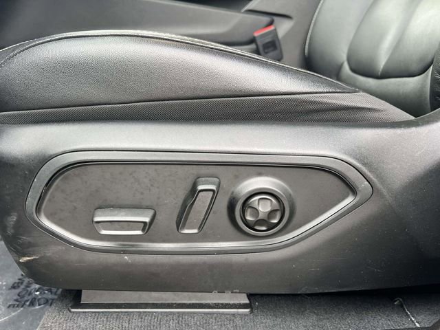 Certified 2023 Jeep Grand Cherokee Limited w/ Black Appearance Package image 22