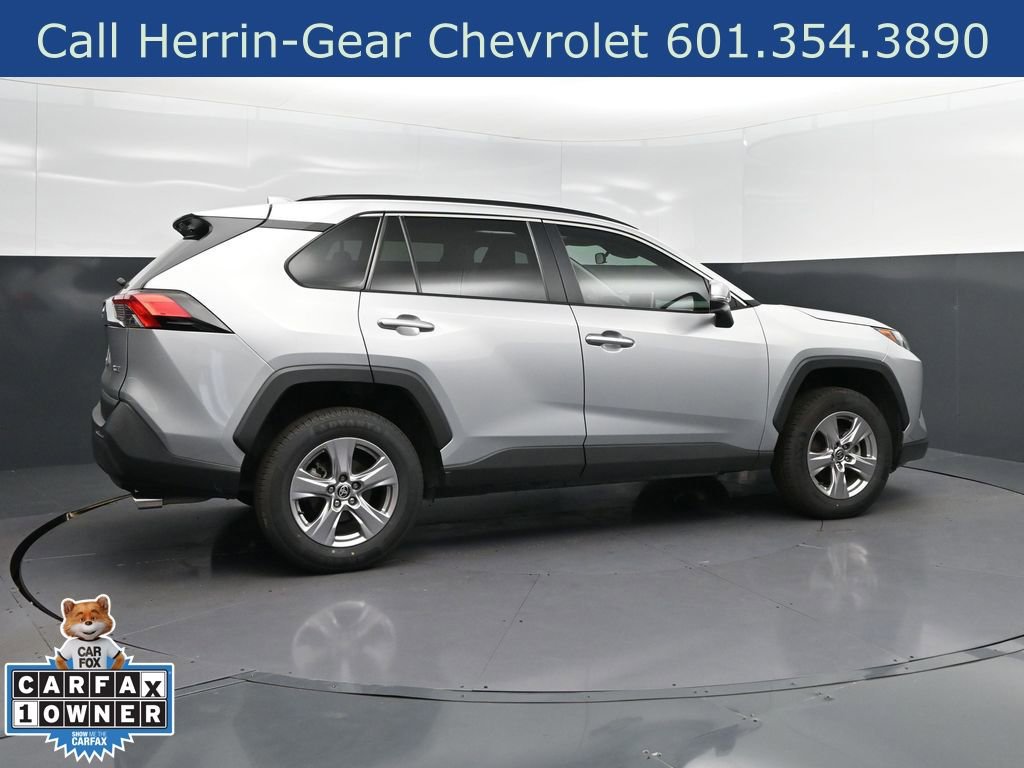 Used 2023 Toyota RAV4 XLE w/ Convenience Package FWD image 8