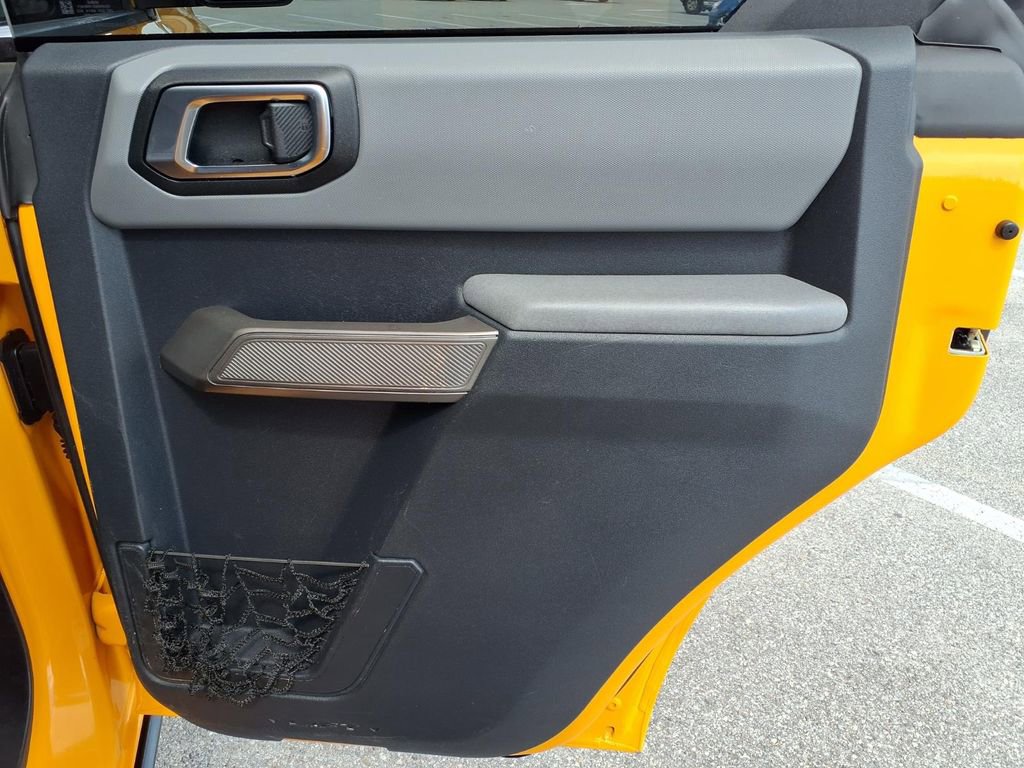 Used 2021 Ford Bronco Black Diamond image 15