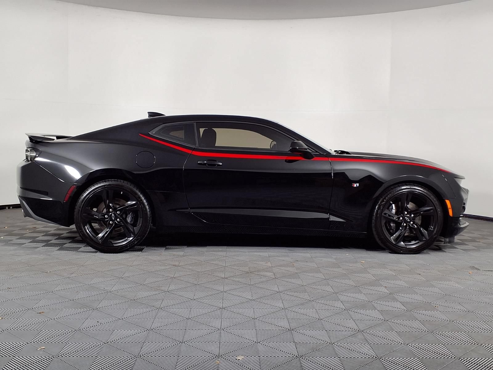 Used 2023 Chevrolet Camaro SS RWD image 29