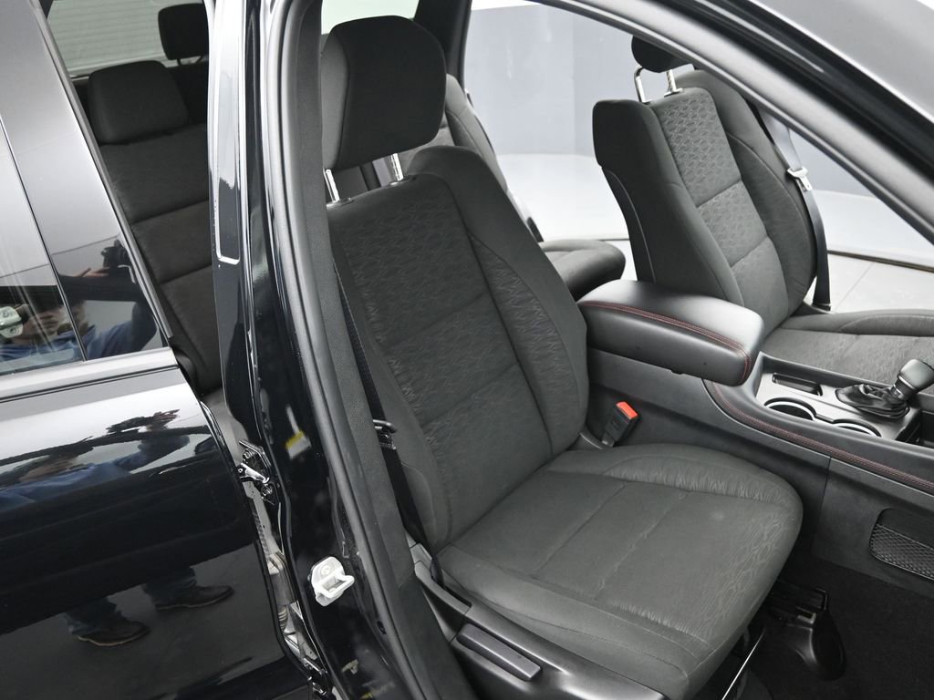 Used 2025 Dodge Durango GT image 21