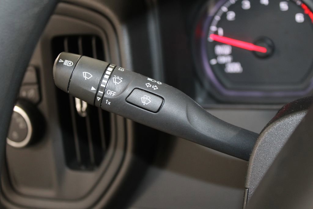 Used 2024 Chevrolet Silverado 1500 Custom image 37