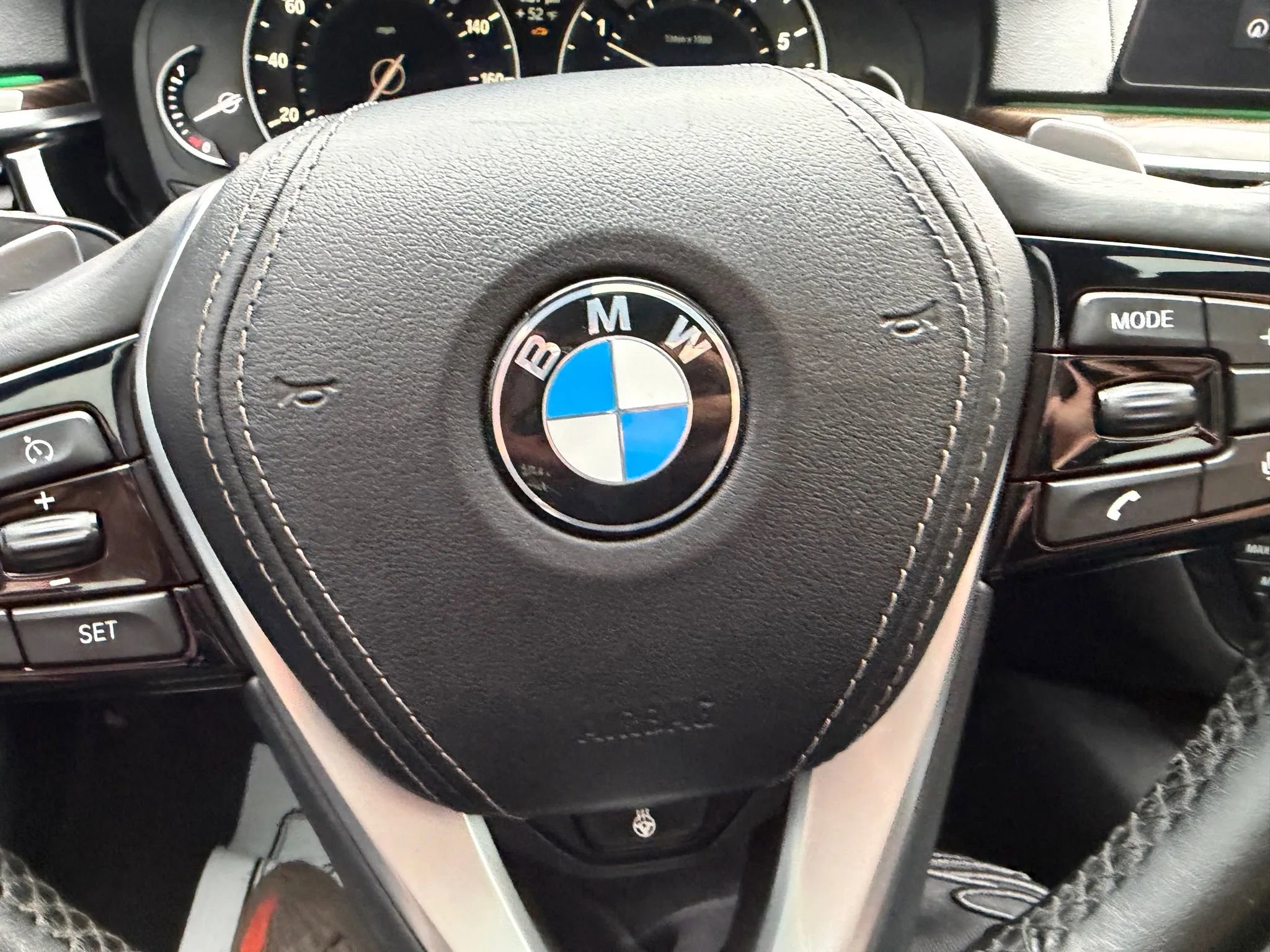 Used 2018 BMW 540i xDrive w/ Premium Package image 26