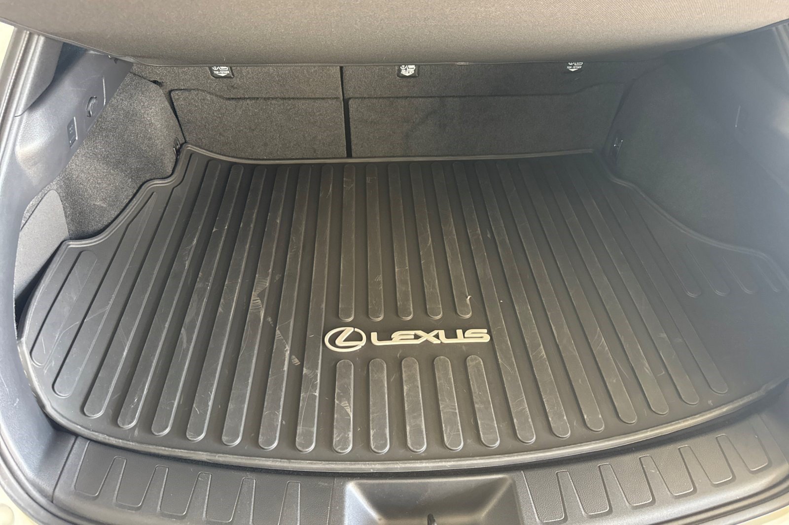 Certified 2025 Lexus UX 300h AWD w/ Accessory Package (Z2) image 25