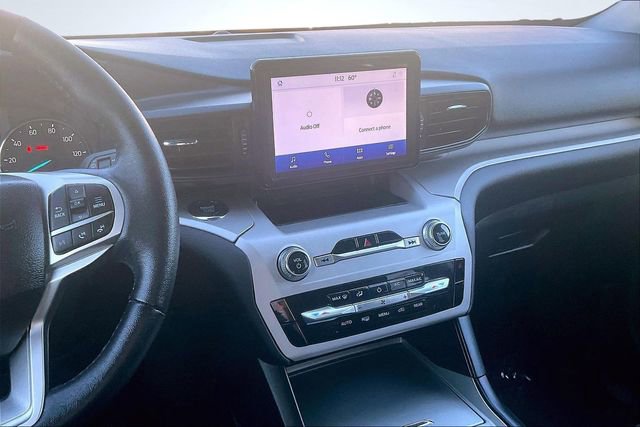 Certified 2024 Ford Explorer XLT image 6