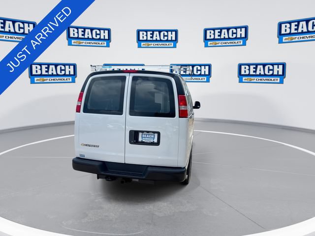 New 2026 Chevrolet Express 2500 w/ Driver Convenience Package RWD image 7
