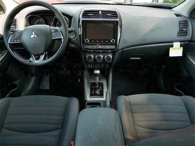 New 2025 Mitsubishi Outlander Sport SE image 7