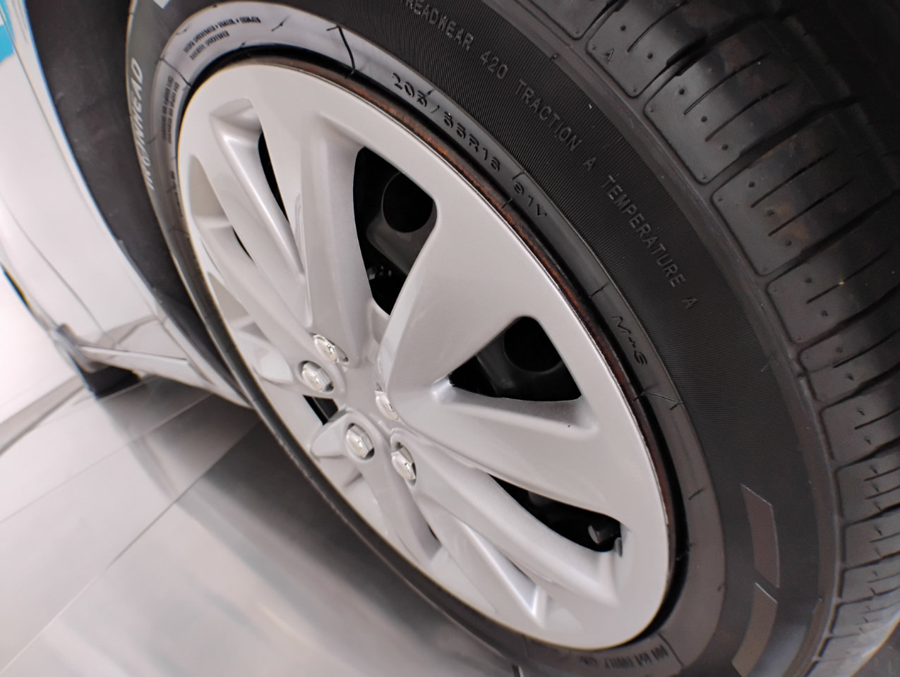 Used 2017 Nissan Sentra S image 44