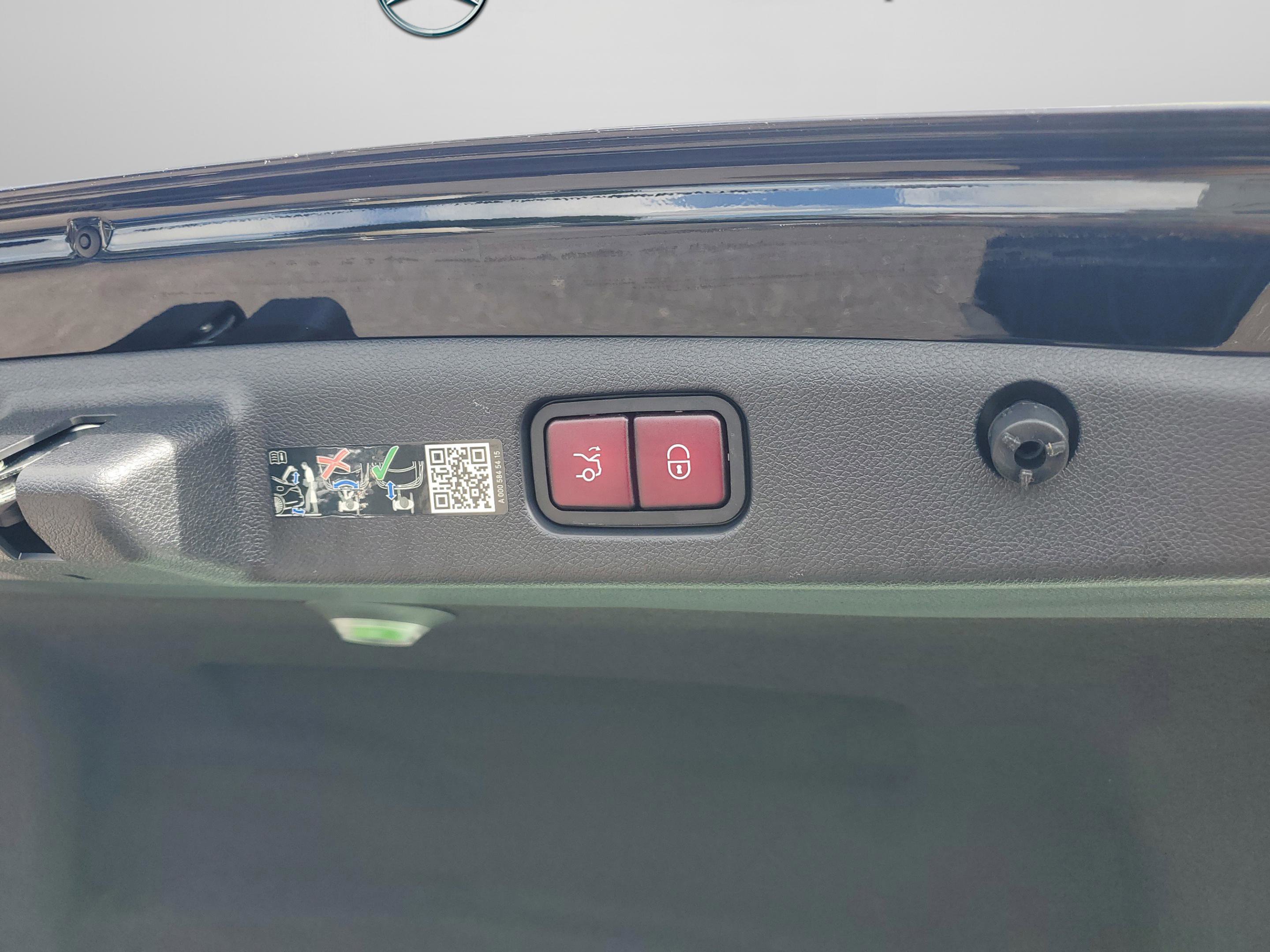 Certified 2025 Mercedes-Benz E 350 Sedan image 8