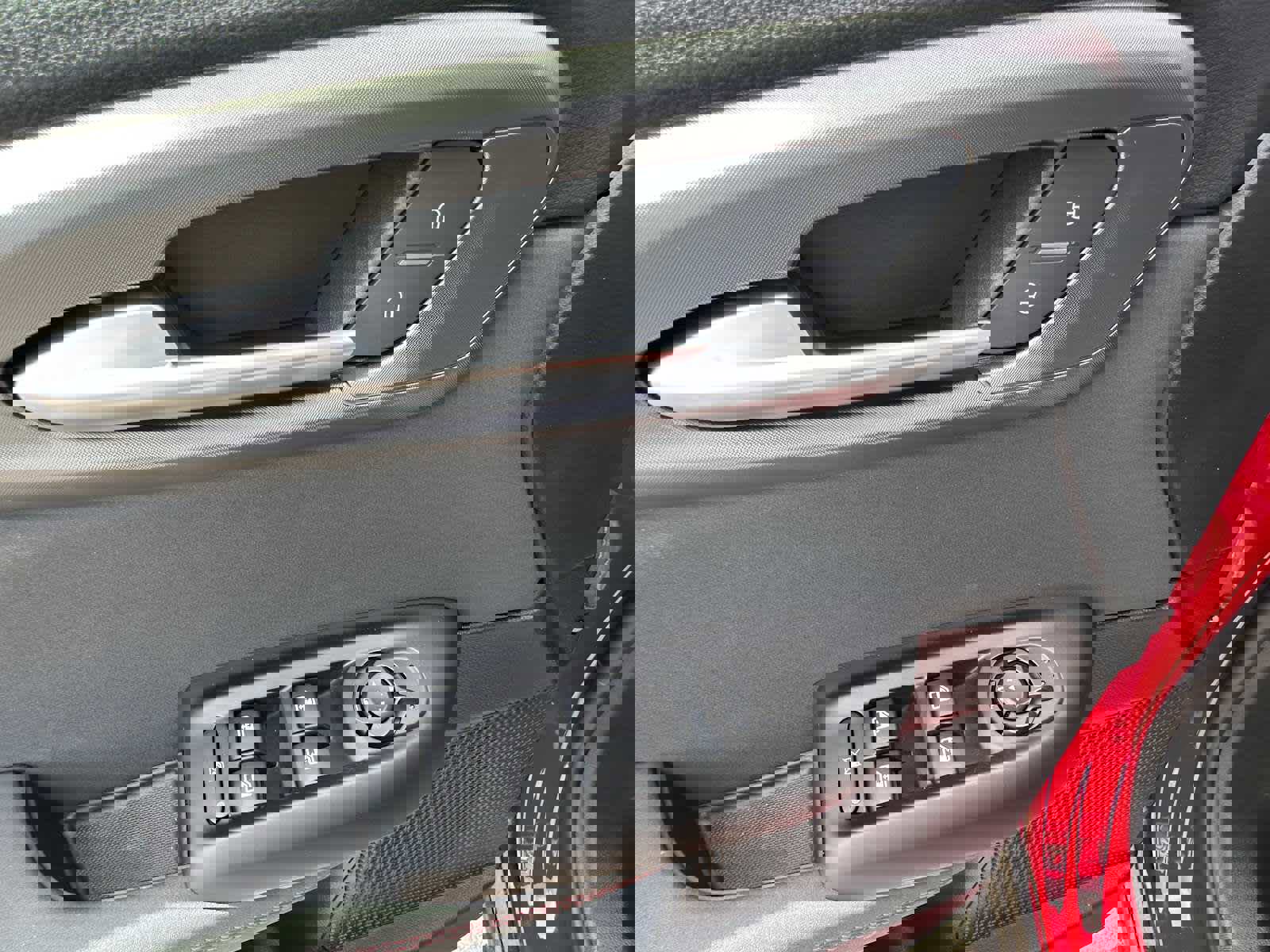 New 2025 Dodge Hornet GT image 19