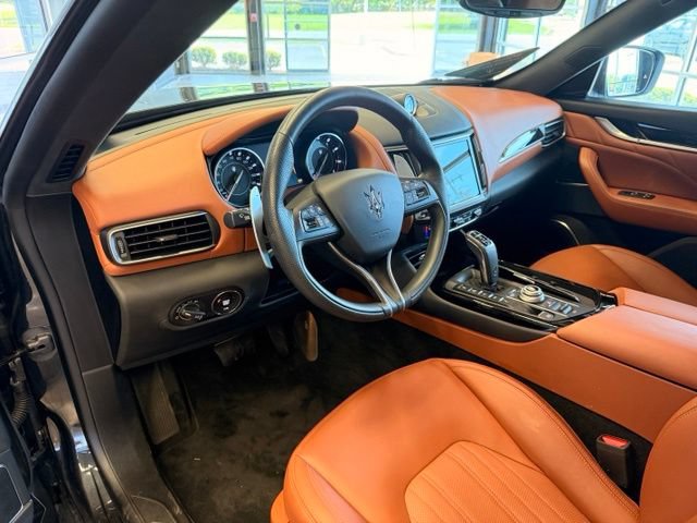 Used 2023 Maserati Levante Modena AWD/4WD image 17