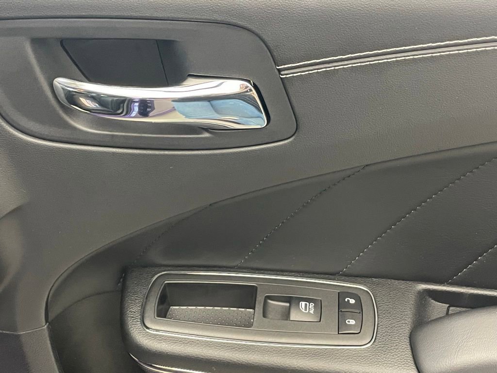 Used 2023 Dodge Charger SRT Hellcat w/ Harman/Kardon Audio Group image 15