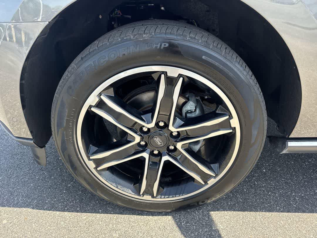 Used 2021 Ford Expedition Limited AWD/4WD image 10