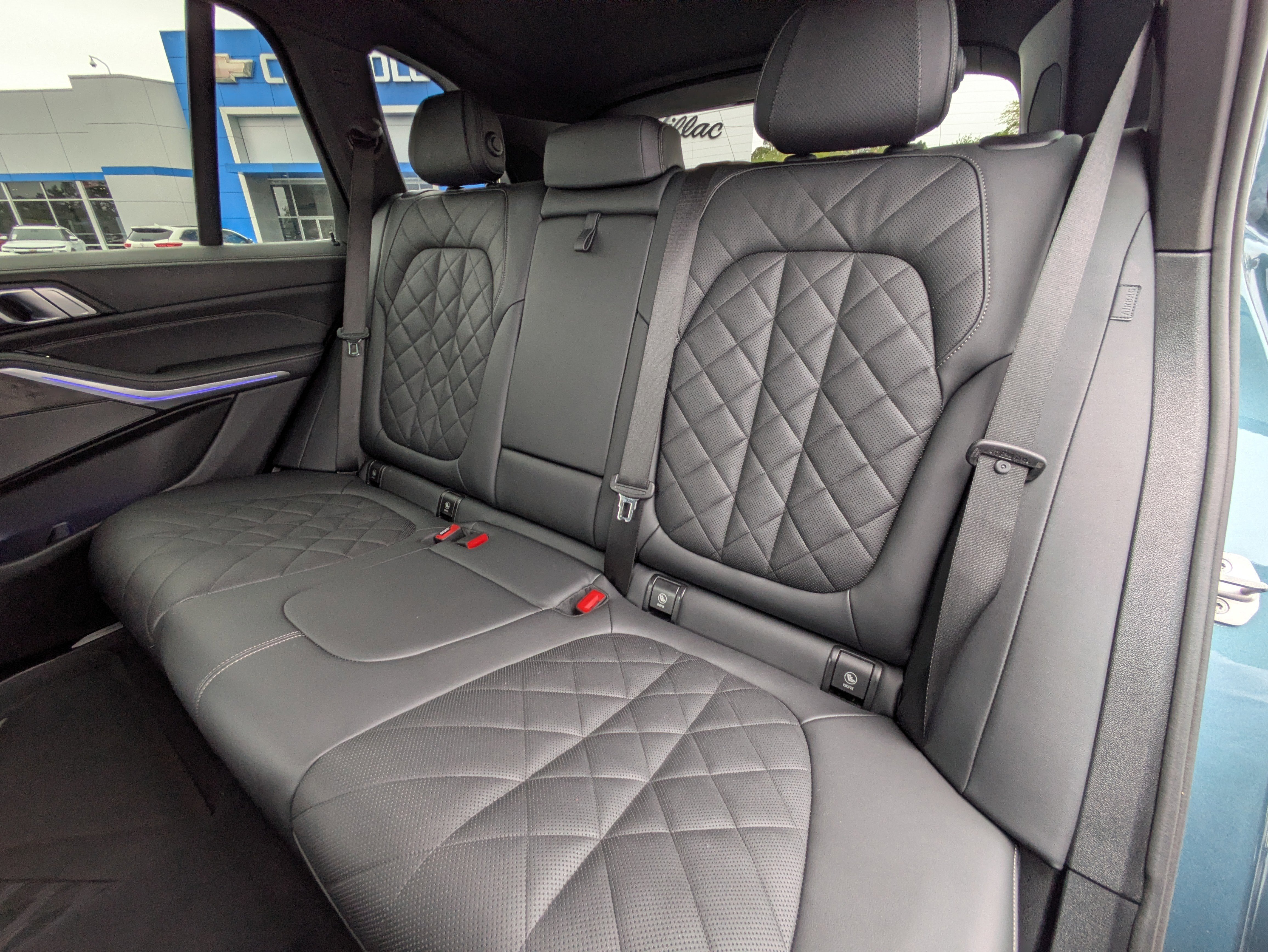 Used 2024 BMW X5 xDrive40i w/ Premium Package image 10