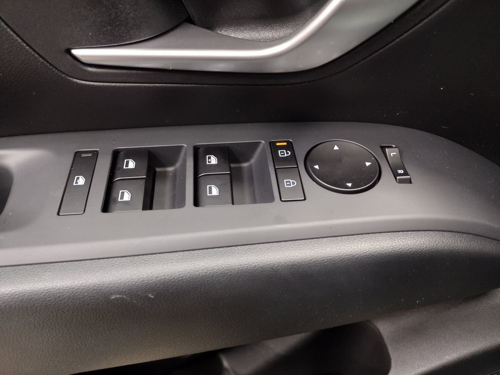 New 2026 Hyundai Santa Cruz SE AWD/4WD image 18