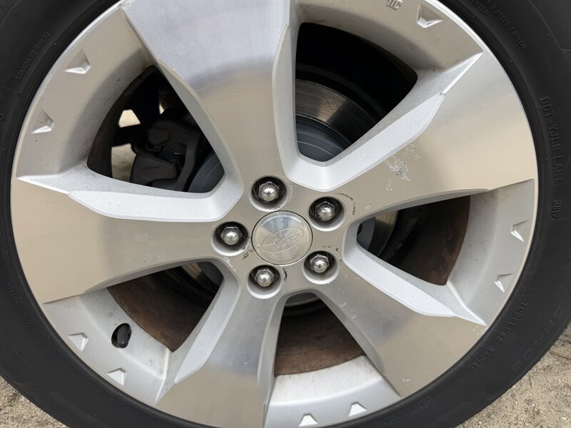 Used 2011 Subaru Forester 2.5XT Touring AWD/4WD image 43