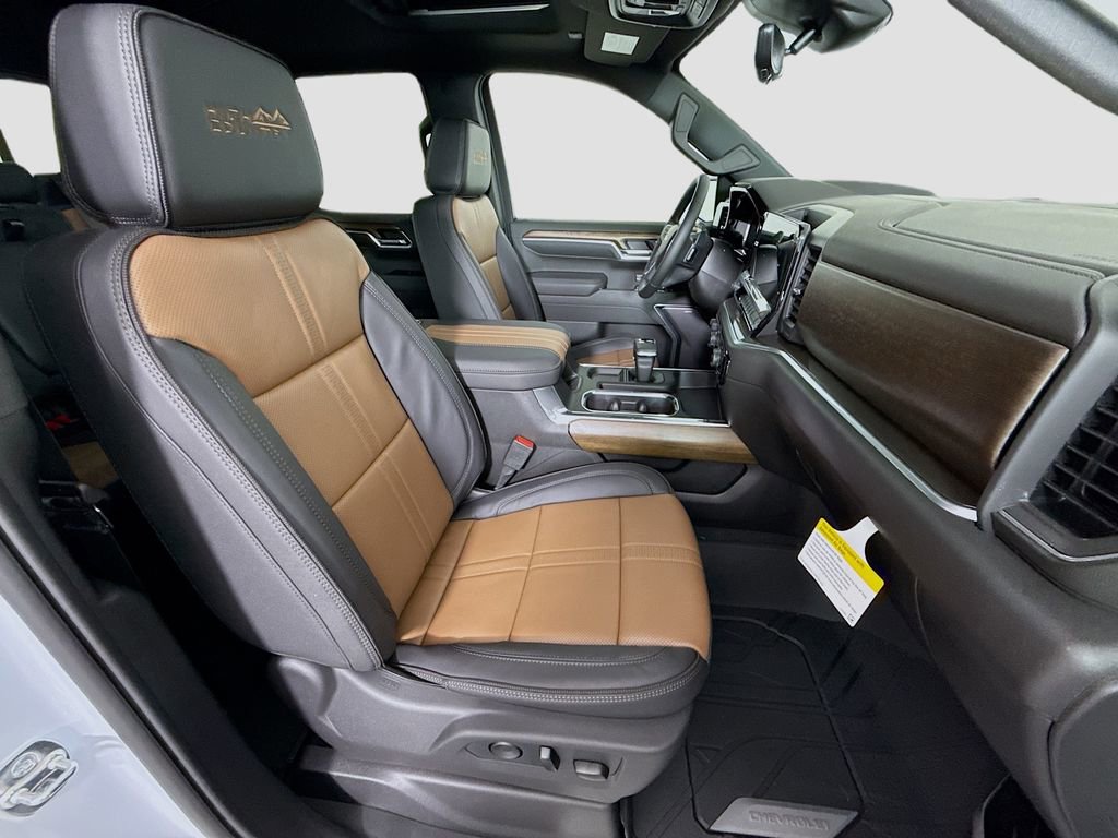 New 2026 Chevrolet Silverado 1500 High Country w/ High Country Premium Package image 29