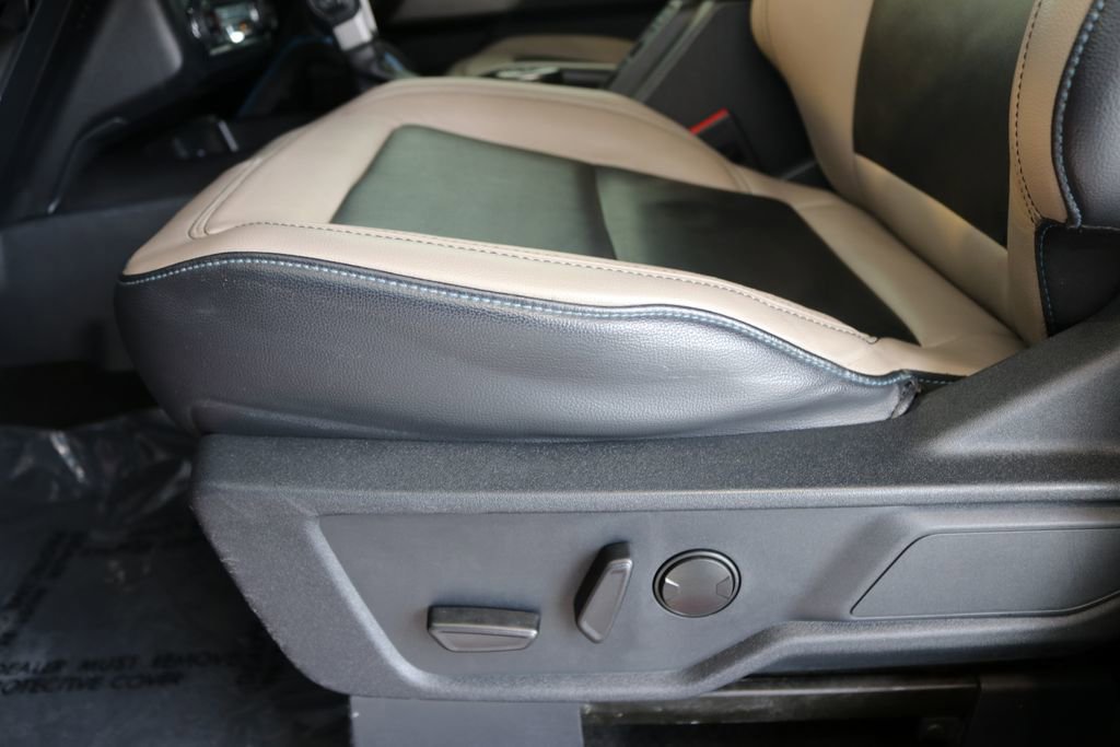 Used 2021 Ford Bronco Wildtrak image 14
