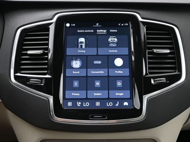 Used 2023 Volvo XC90 T8 Plus image 15