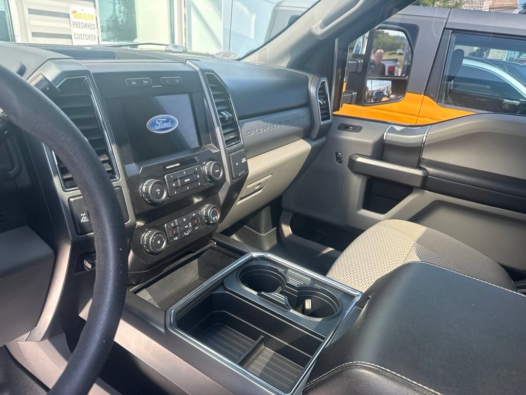 Used 2021 Ford F250 XLT w/ XLT Premium Package AWD/4WD image 15